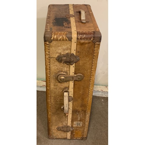 76 - Vintage Cuero Pergamino Steamer Trunk Wardrobe Suitcase .