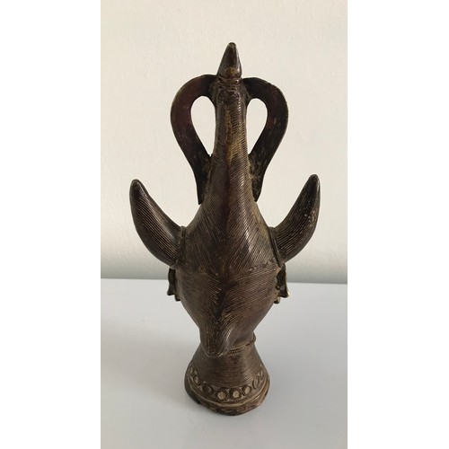 187 - Bronze Tribal Maharani Head Statue With Tradition Crown
21 cms h x 10 cms wide