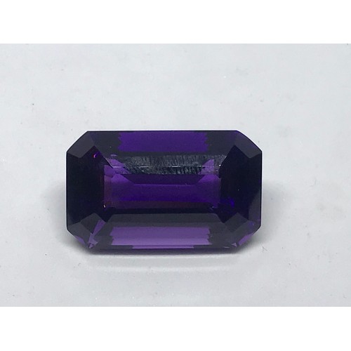 306 - Emerald Cut Approximately 47.15 Carat Natural Violet Amethyst  Gemstone With Certificate Yeovil Auct... 