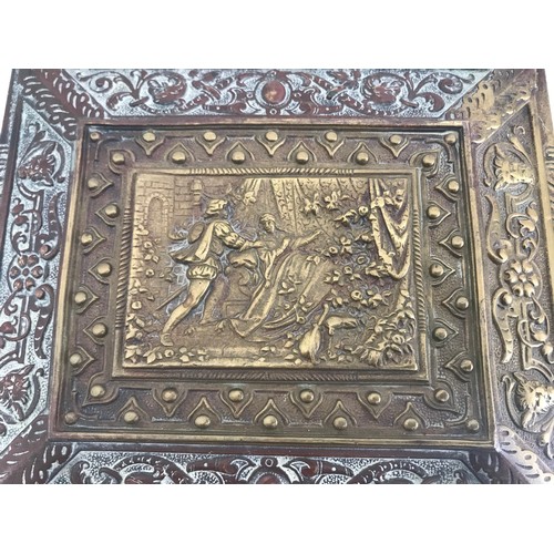 207 - Antique Bronze Medievil Style Casket
18 x 16 x 7 cms