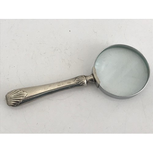 239 - Antique Hallmarked Silver Handled Magnifying Glass Sheffield 1919
13.5 long x 5 cms diameter