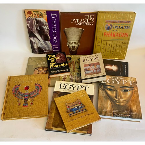 389 - 1971 Pyramids And Sphinx Book Along With Other Egyptian Related Books.