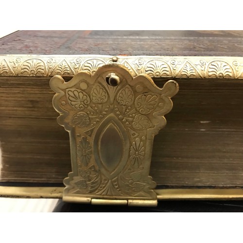 214 - Very Good Quality Antique Leather Bound Family Bible With Gilt Metal Fastening