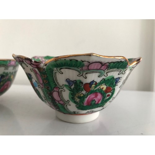 103 - 2 x Hand Painted Vintage Chinese Bowls One Having Lotus Leaf Decoration.
Both 11 cms diameter