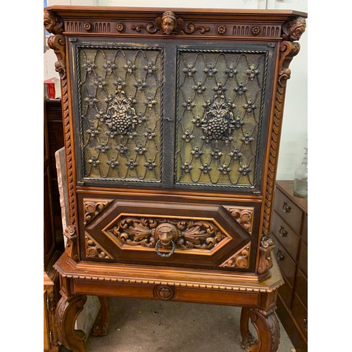 45 - Good Quality European Two Piece Cocktail Cabinet The Base With Carved Lion Paw Feet And Carved Decor... 