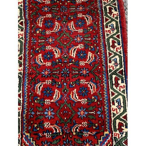 99 - Extra Long Hand Knotted Runner 720 x 64 cms