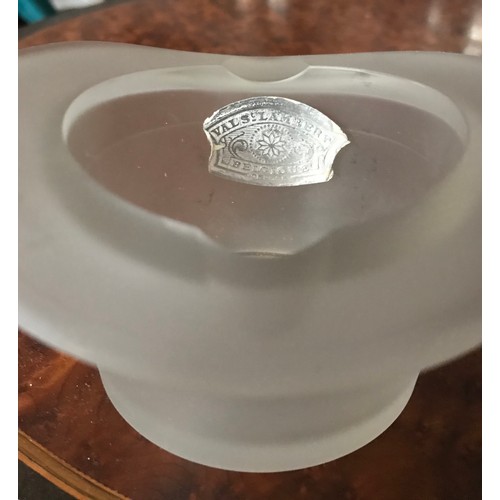 136 - Vintage Val Saint Lambert Satin Finish Crystal Top Hat Ashtray Designed For Lido de Paris.
11 x 9 x ... 