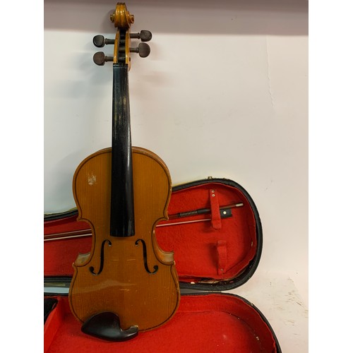 559 - Vintage Cased Violin And Bow.