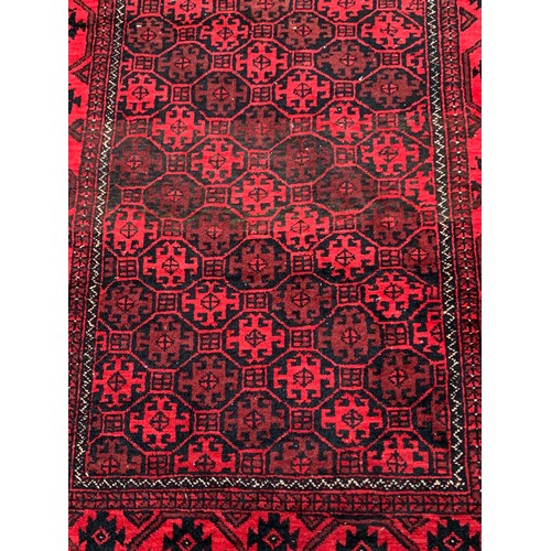 624 - Decorative Rug / Runner 198 x 102 cms