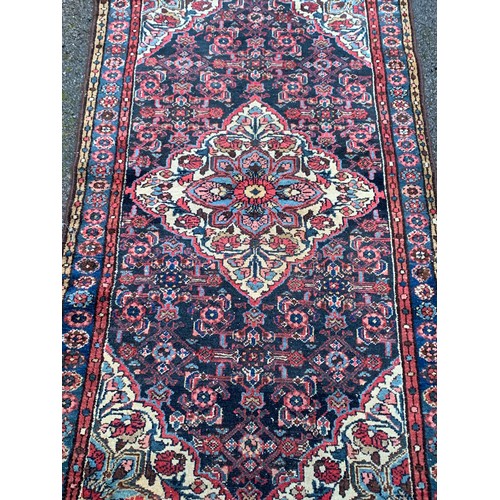 629 - Decorative Hand Knotted Rug With Central Lozenge  180 x 100 cms