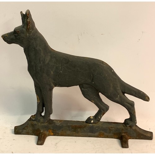 295 - Vintage Cast Iron Doorstop In The Form Of A Dog Possibly A Alsatian. 32 x 35 cms