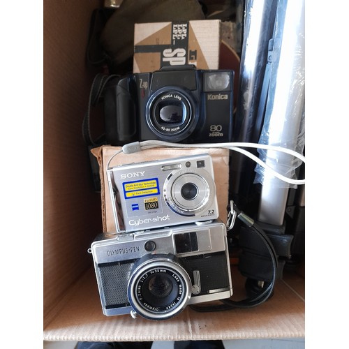 16 - Vintage Photographic enlarger in box along with other items of photographic interest to include 2 x ... 