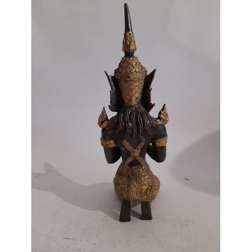 40 - Thai bronze statue 21.5cm high