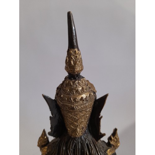 40 - Thai bronze statue 21.5cm high