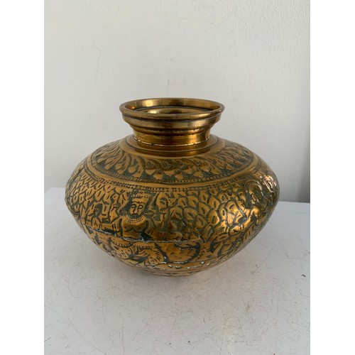 111 - Antique Indian Brass Vase Embossed And Chased With Figural Decoration
18 cms diameter x 14 cms h