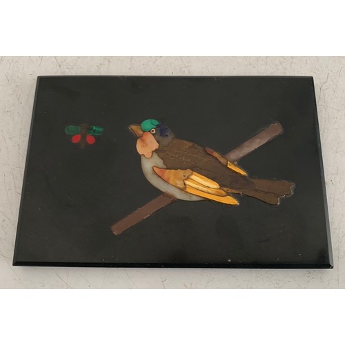 117 - Grand Tour Pietra Dura Plaque Depicting A Bird
12.5 x 8.5 cms