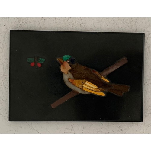 117 - Grand Tour Pietra Dura Plaque Depicting A Bird
12.5 x 8.5 cms