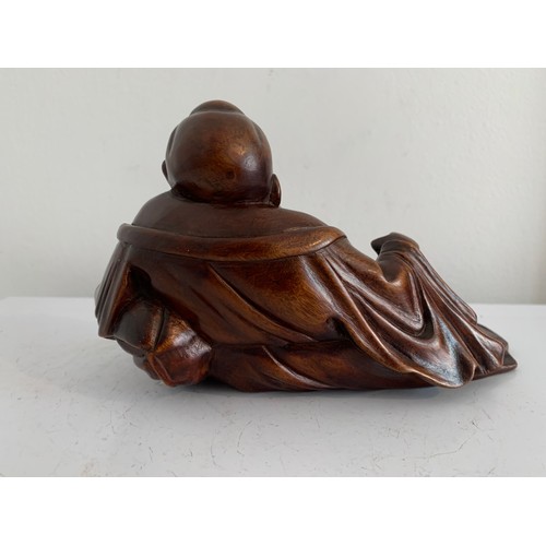 150 - Vintage Carved Wooden Buddha Having Original Label To Base
17 x 10 x 10 cms h