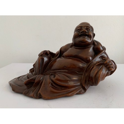 150 - Vintage Carved Wooden Buddha Having Original Label To Base
17 x 10 x 10 cms h