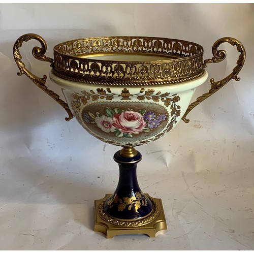 8 - Sevres Style Ceramic Table Centrepiece With Gilt Decoration. 25 x 29 cms