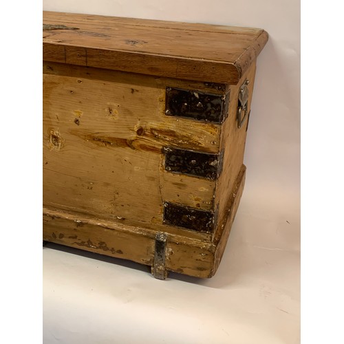 11 - Vintage Pine Blanket Box / Chest With Metal Work. 76 x 39 x 41 cms