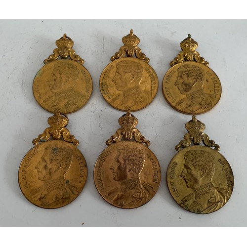 108 - Antique Set Of 6 Bronze Medallions
5 cms diameter