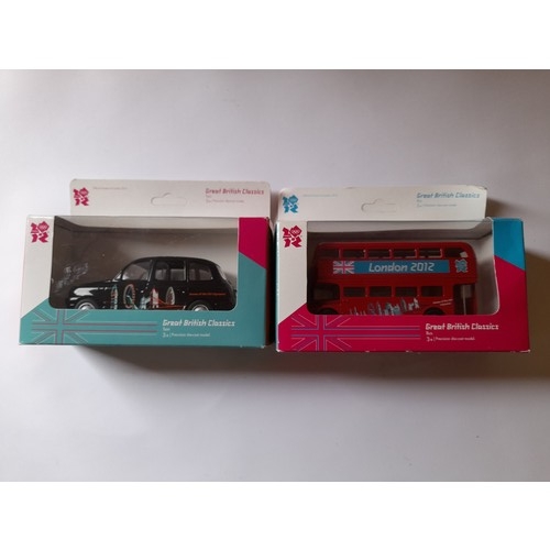 13 - 2 x Corgi Great British Classics Vehicles. Both unboxed.
1 x London Bus and 1 x London Taxi