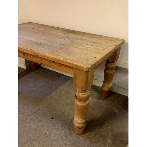 17 - Chunky Pine Farmhouse Table. 152 x 92 78 cms .