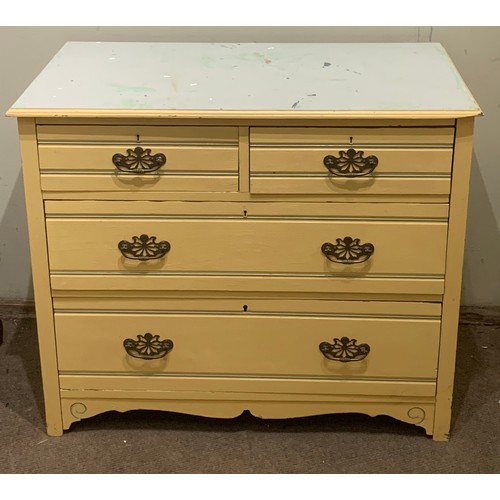 18 - Painted Two Over Two Chest Of Drawers. 92 zx 51 x 77 cms