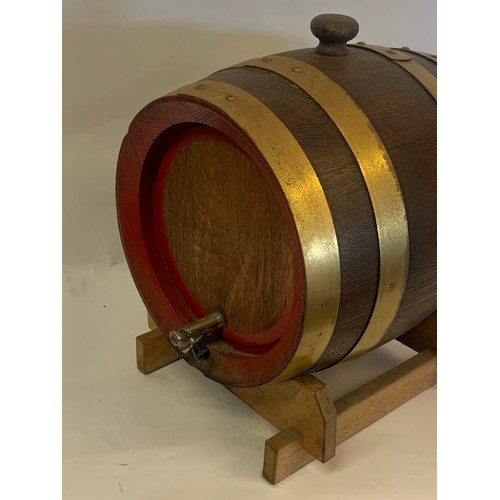 183 - Large Vintage Coopered Port Barrel On Stand With Tap. 32 x 41 cms