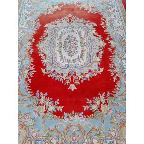 92 - Large Decorative Hand Tied Rug / Carpet 305 x 200 cms