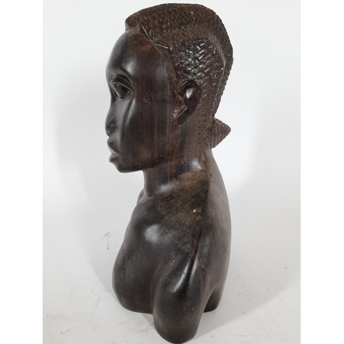 99 - Tribal Art Carved Wood Bust of a Woman, 20cm high