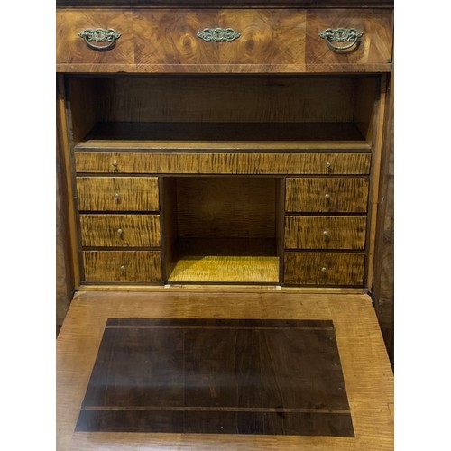 60 - French Writing Desk With Internal Drawers. 97 x 45 x 157 cms