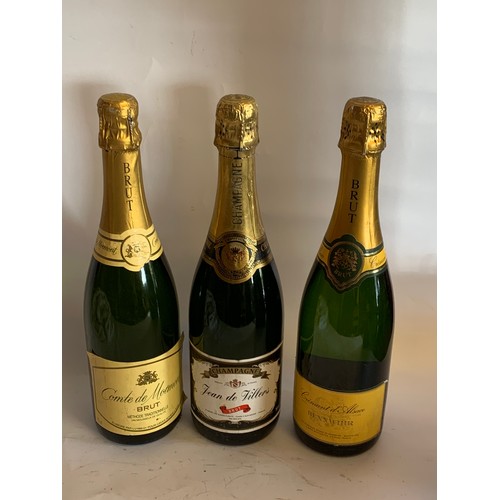 335 - Three Bottles Of Champagne / Brut 750 Ml And 75cl (3)