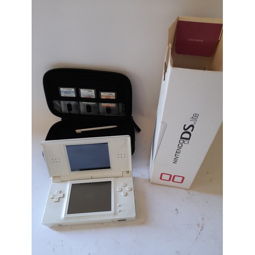 164 - Nintendo DS lite with 3 games and case