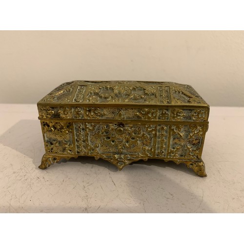 132 - Vintage Brass Casket Style Jewellery Box Together With Similar Trinket Box
9 x 4.5 x 4.5 cms h and 9... 