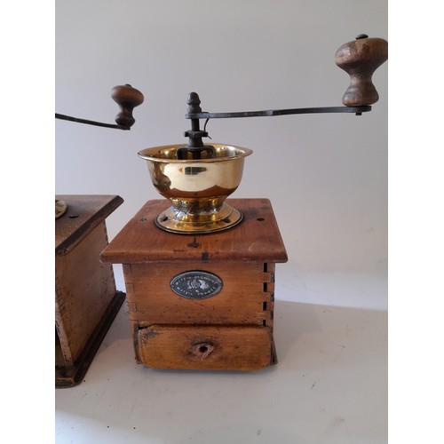 262 - 2 x Vintage Coffee grinders, one with missing drawer. 27cm high