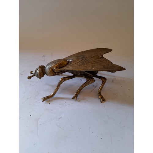 264 - Vintage Brass ash tray in the form of a fly with wings forming the lid 19cm long