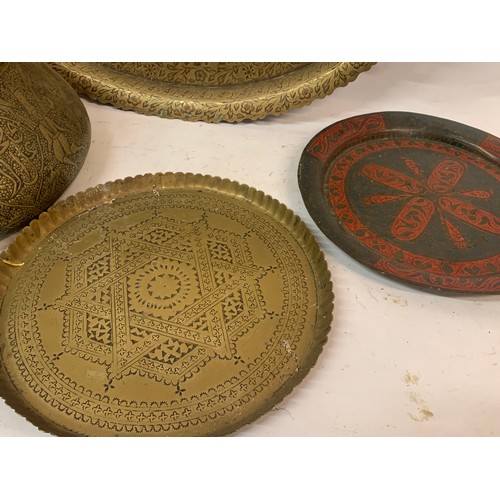 534 - Various Antique Brass Trays Along With A Large Decorative Eastern  Brass  Bowl , Two Handled Tray Me... 