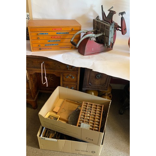 538 - Vintage Printing Press Along With A Large Quantity Of Text Blocks Etc