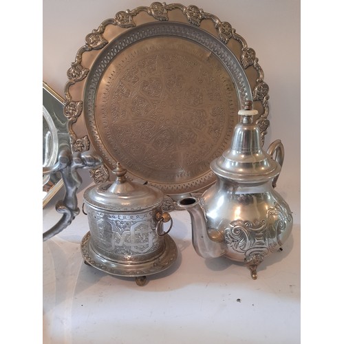 305 - 6 x items of Continental metal ware to include trays and lidded jugs