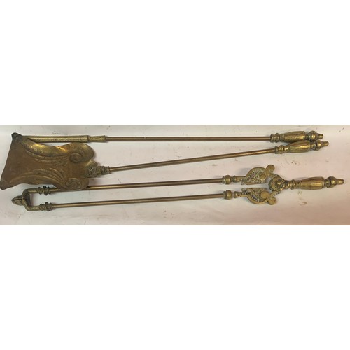 537 - Antique Brass Fireside Companion Set. (3)