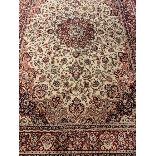 31 - Large Decorative Ground Rug. 300 x 199 cms