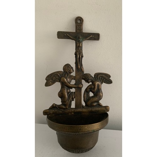 223 - Vintage French Benetier Angelic Crucifix Holy Water Font
31 cms h