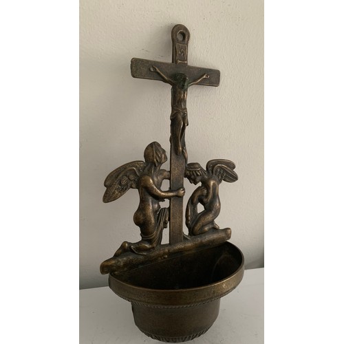 223 - Vintage French Benetier Angelic Crucifix Holy Water Font
31 cms h