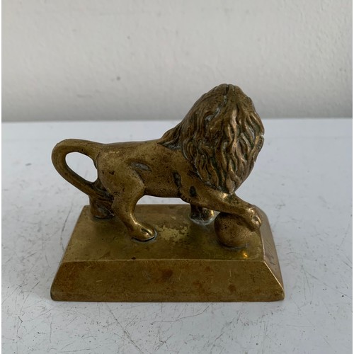 225 - Antique Brass Waterloo Lion Statue
8 x 4 x 7 cms h