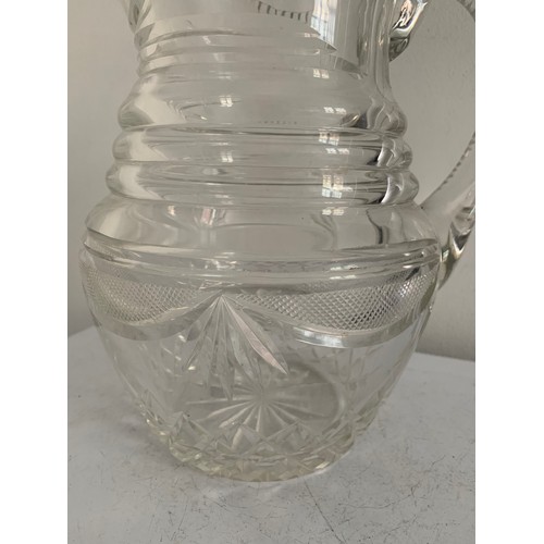 230 - Vintage Large Cut Glass Water Jug
21 cms h