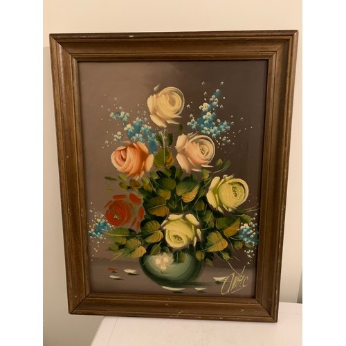 231 - Vintage Framed Floral Oil Painting On Canvas
46 x 36 cms