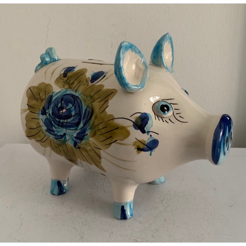 246 - Italian Porcelain Piggy Bank
20 x 11 x 17 cms h