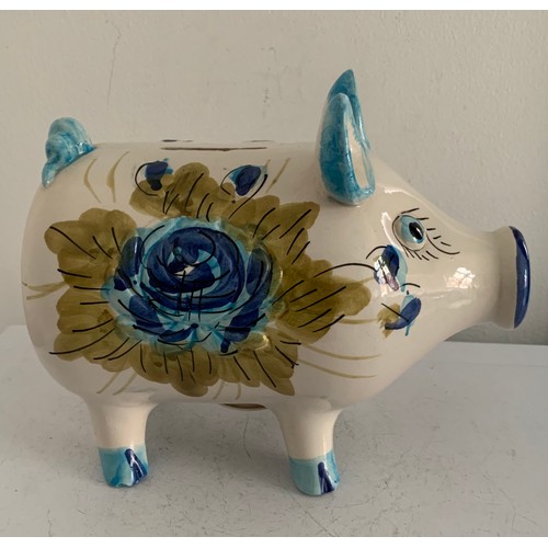 246 - Italian Porcelain Piggy Bank
20 x 11 x 17 cms h